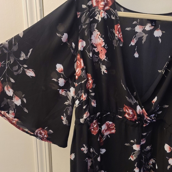 Top - Picture 3 of 4